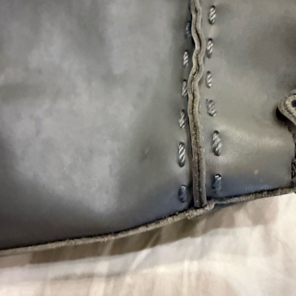 The San Los Felix Large Tote Bag - Picture 3 of 12